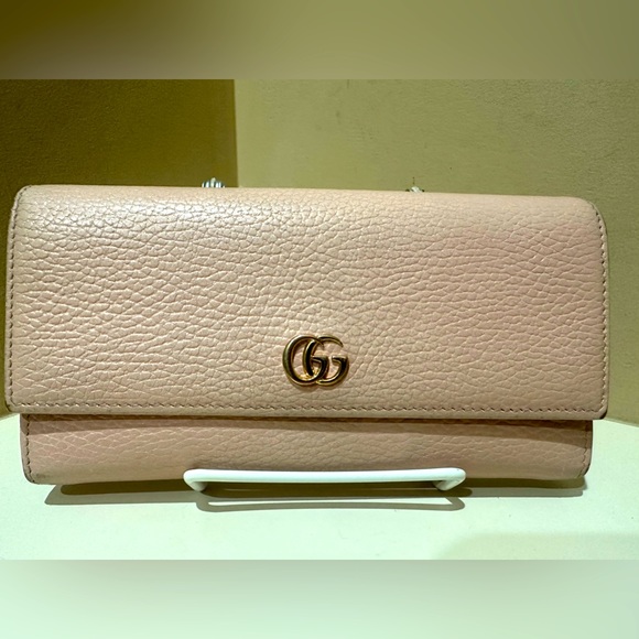 Gucci Marmont Light Pink Pebbled Calfskin Long Wallet - Picture 1 of 13